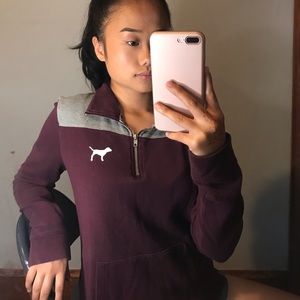 💞PINK Burgundy Sweater